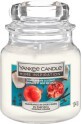 Yankee Candle Lum&#226;nare parfumată pomegranate coconut, 104 g