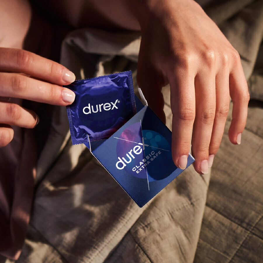 Durex Extra Safe, preservativi con più lubrificante, rinforzati, 3 pezzi